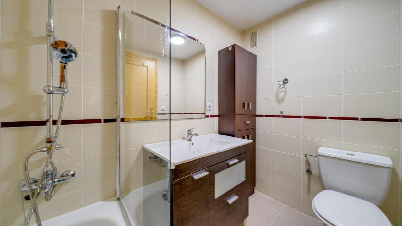 Apartamento De 2 Dormitorios Niagara Вилахойоса Екстериор снимка